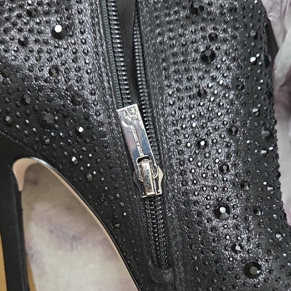 Jessica Simpson Shimmering Black Heeled Boots - Picture 7 of 7